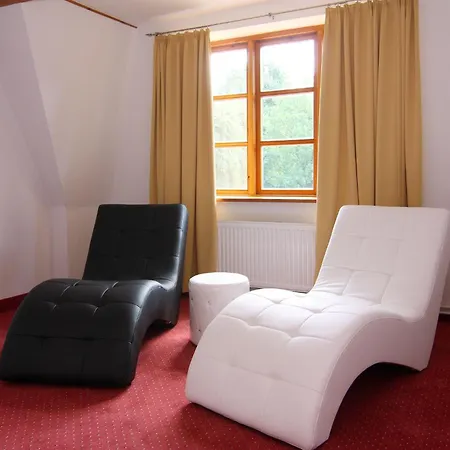 House Monika, 度假居